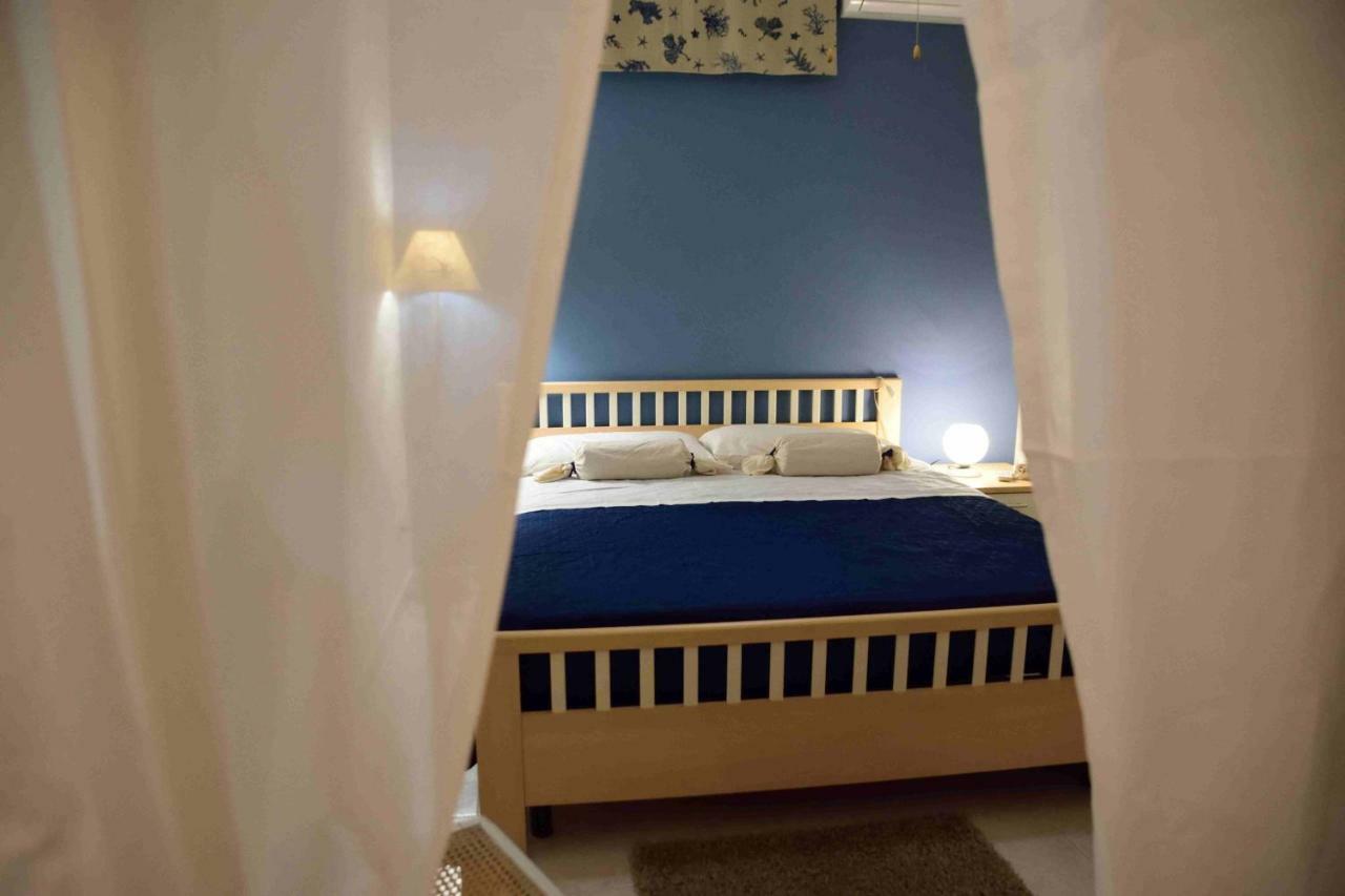 Apartamento Light Blue House Letojanni Exterior foto
