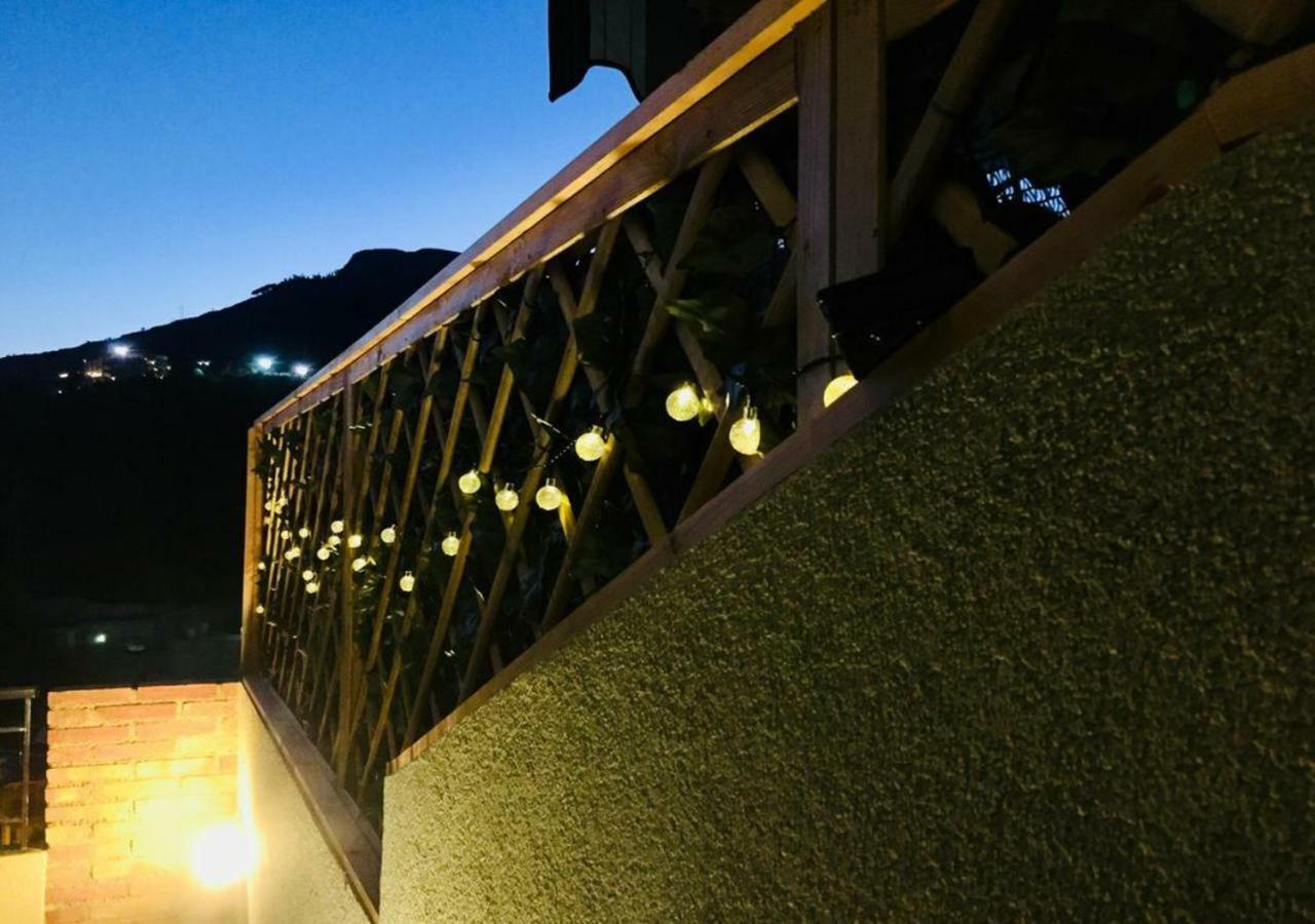 Apartamento Light Blue House Letojanni Exterior foto