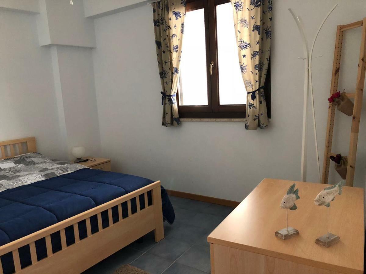 Apartamento Light Blue House Letojanni Exterior foto